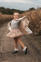 Little Cream Riding Hood -White Witch Magic Cape