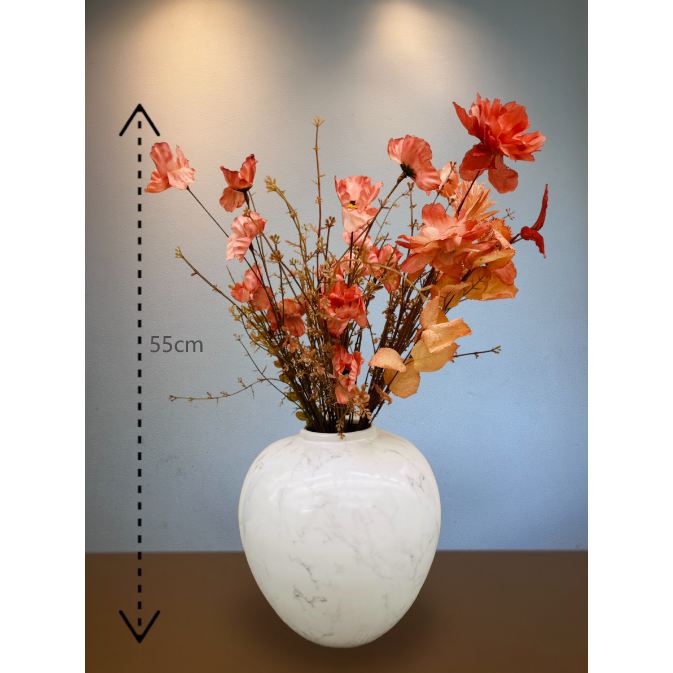 Fleurs en soie avec pot de gingembre en porcelaine américaine du milieu du 20e siècle Big H*28W*25