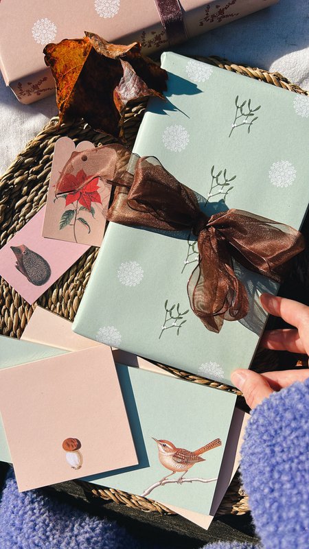 Geschenkpapier Winter grün
