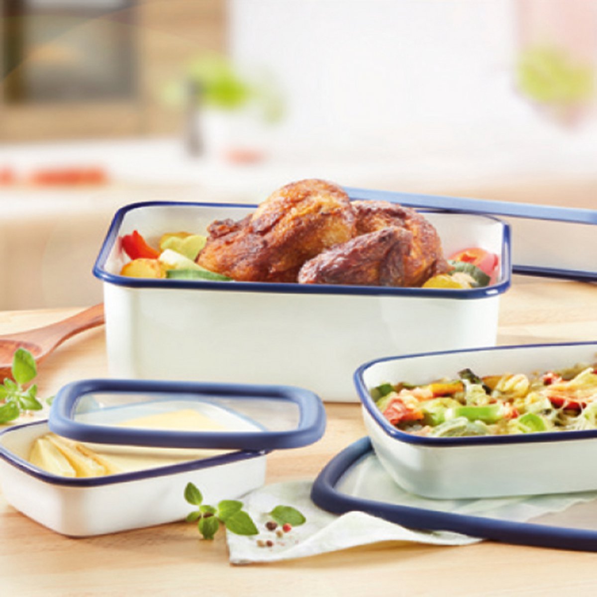 Flat enamel food storage container, L flat, 1.6L