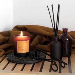 nom | uplifting lemongrass + ginger refillable candle