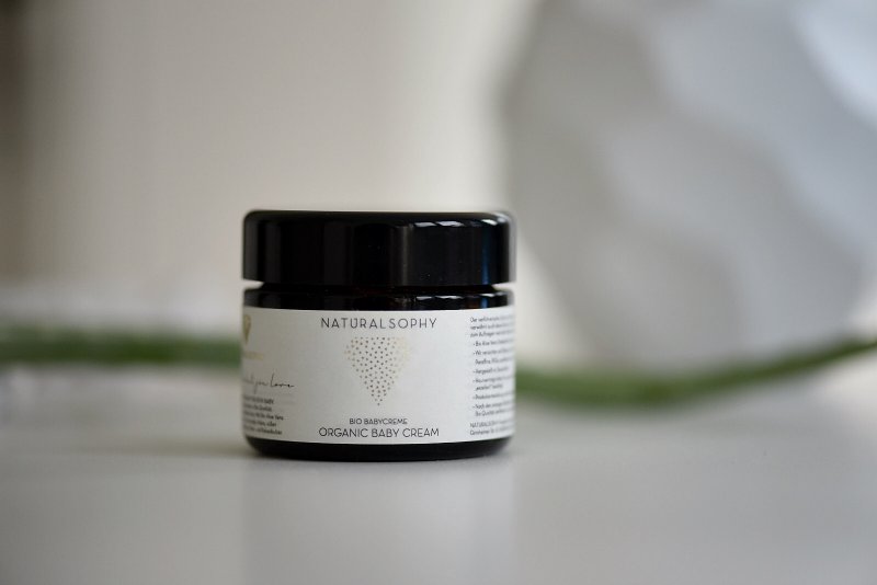 CREMA PER BAMBINI BIOLOGICA 50ml - PELLE ESTREMAMENTE SECCA, PIENA D'ACQUA E RIGENERAZIONE
