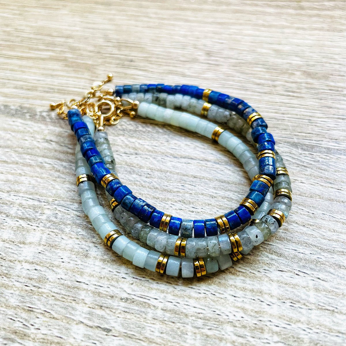 Jane Amazonit-Hämatit-vergoldetes Armband