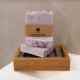 Gant de bain en poil de chèvre avec savon à la lavande