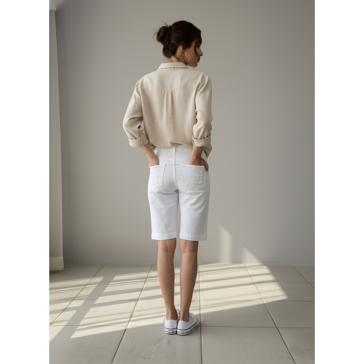 Bermudas vaqueras blancas: elegancia veraniega sin esfuerzo