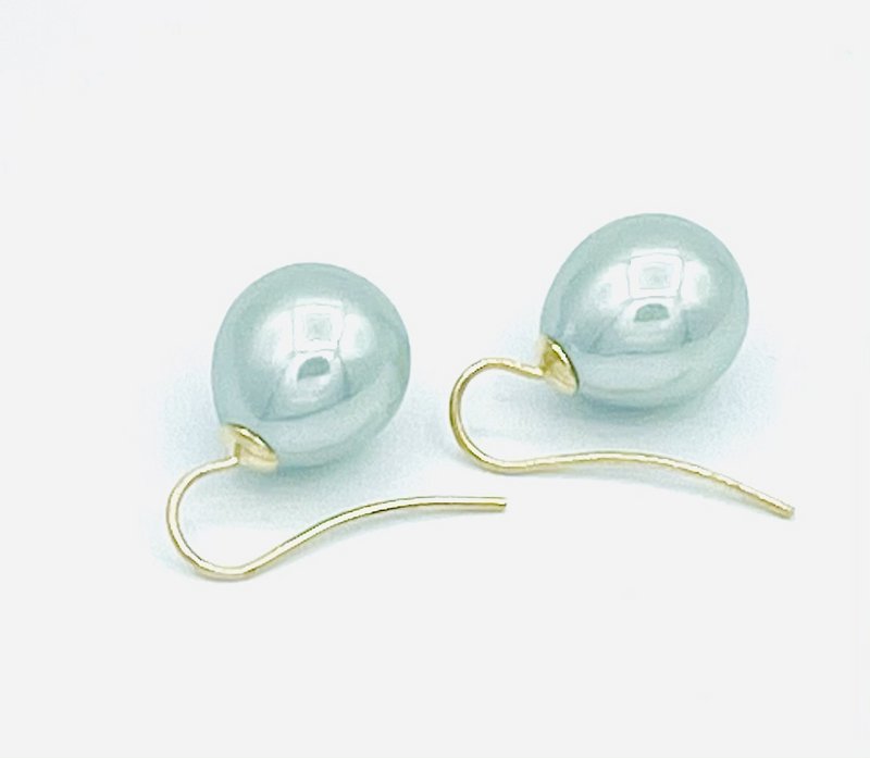 Pearl earrings classic jade green gold plated