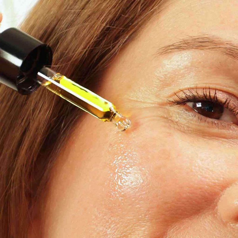 Bio-retinol+ C Booster