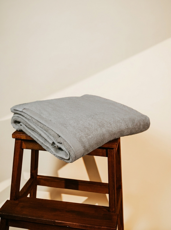 Pamukia GOTS Organic Cotton Terry Maxi Bath Towel 100 × 150 cm | Essence Collection