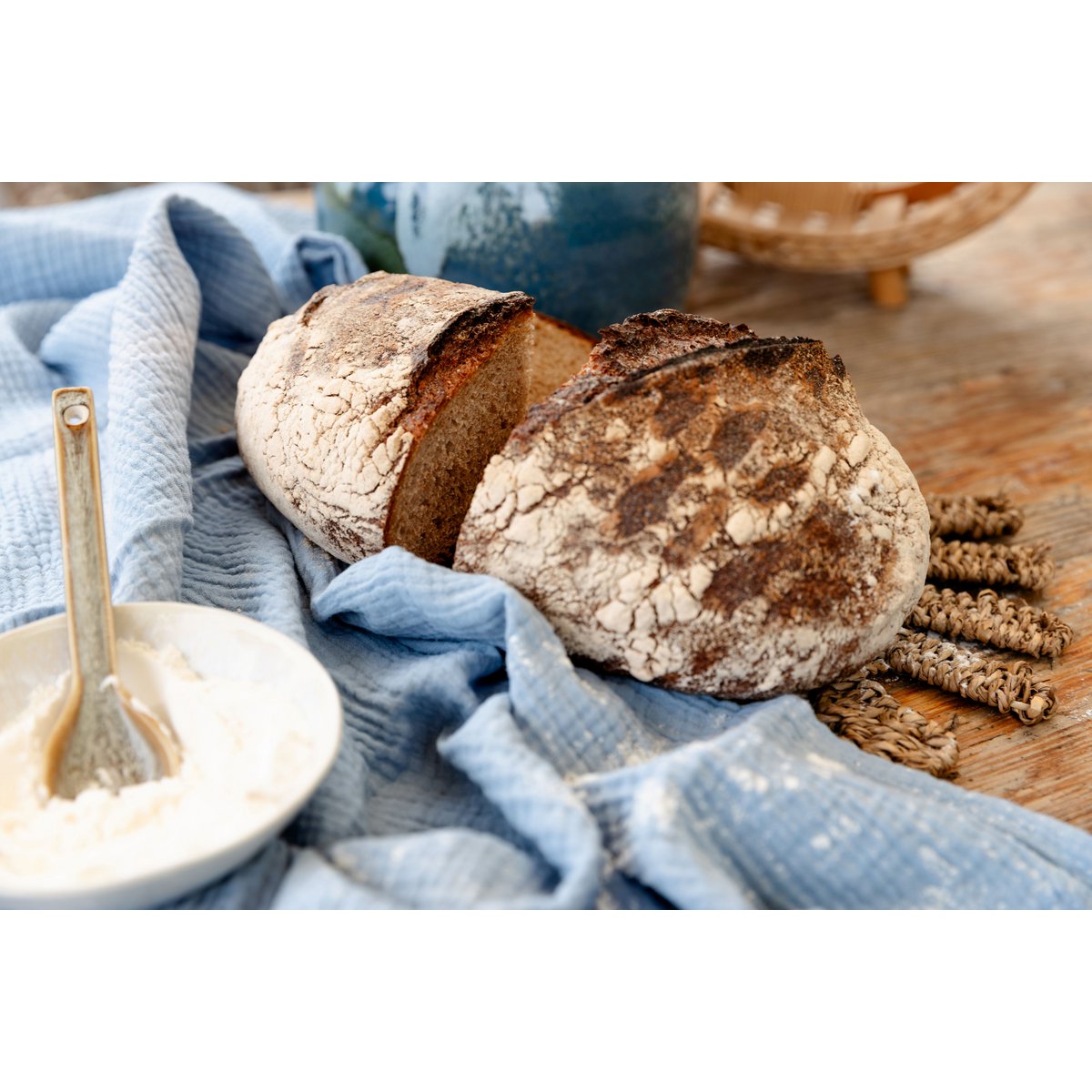 Gewürz-Glück La preparazione più alta delle spezie per il pane – Spezie per il pane al burro, snack, pomodori e formaggio