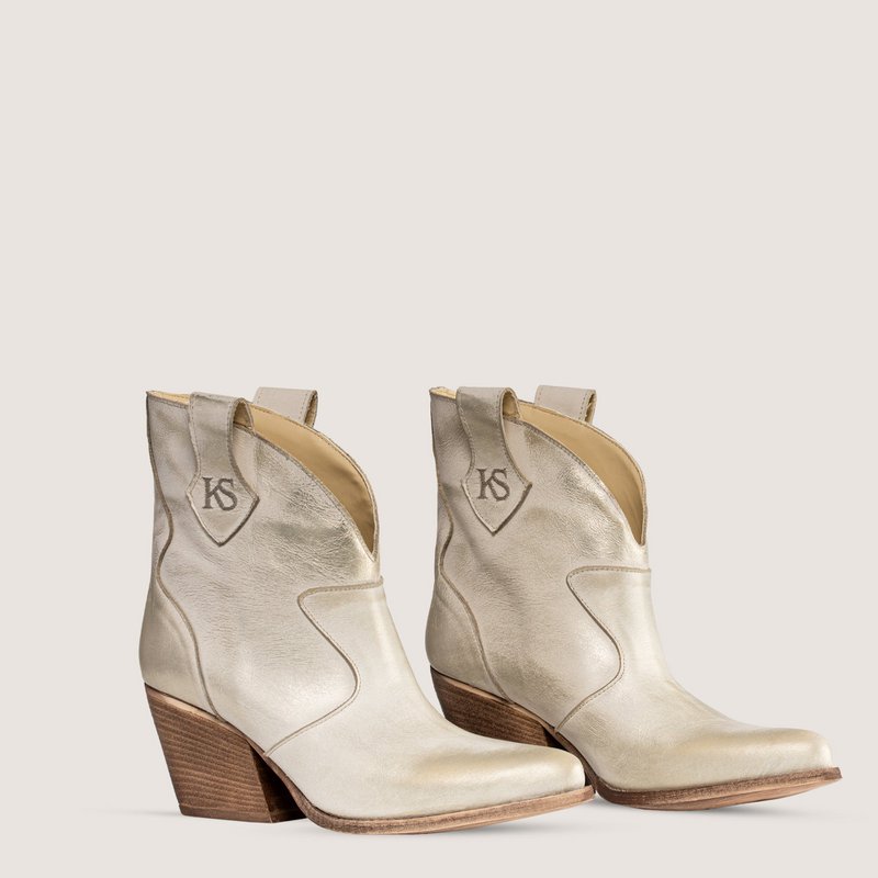 Velvet Mirage Halo Texan Ankle Boots