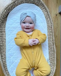 Sennep ribbet baby vokse