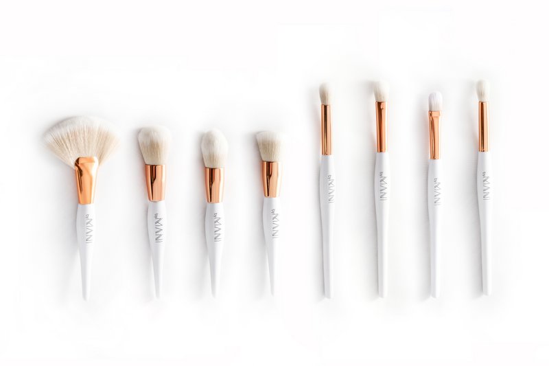 Make-up Pinsel Set 8-teiliges Professional White inklusive Kupplung!