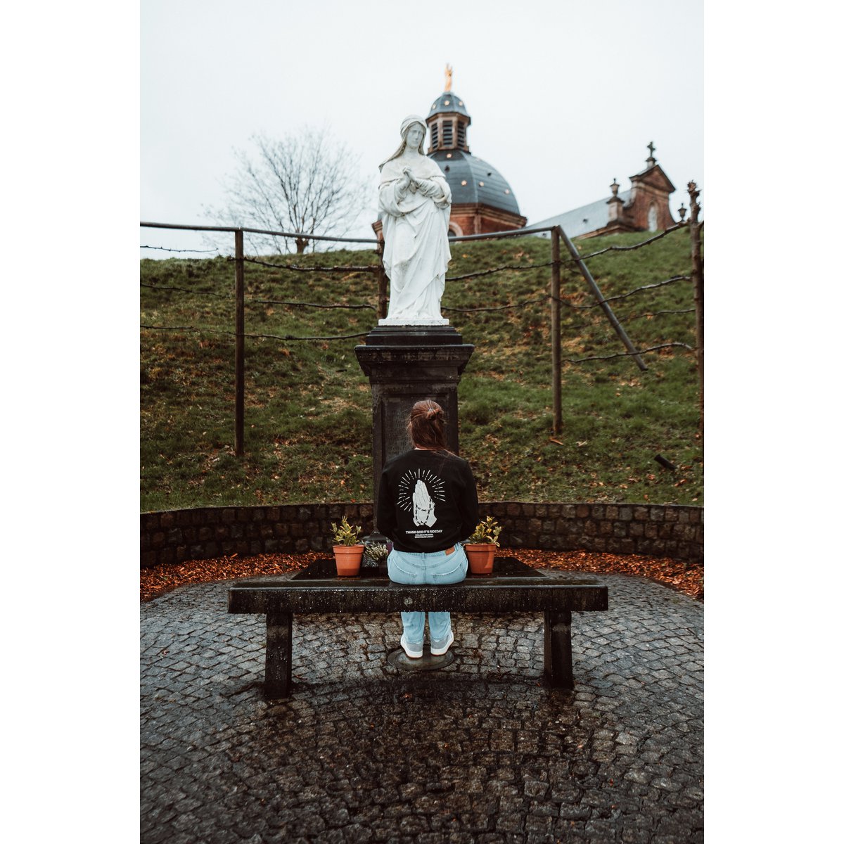 Kolarstwo to religia. Sweter rowerowy