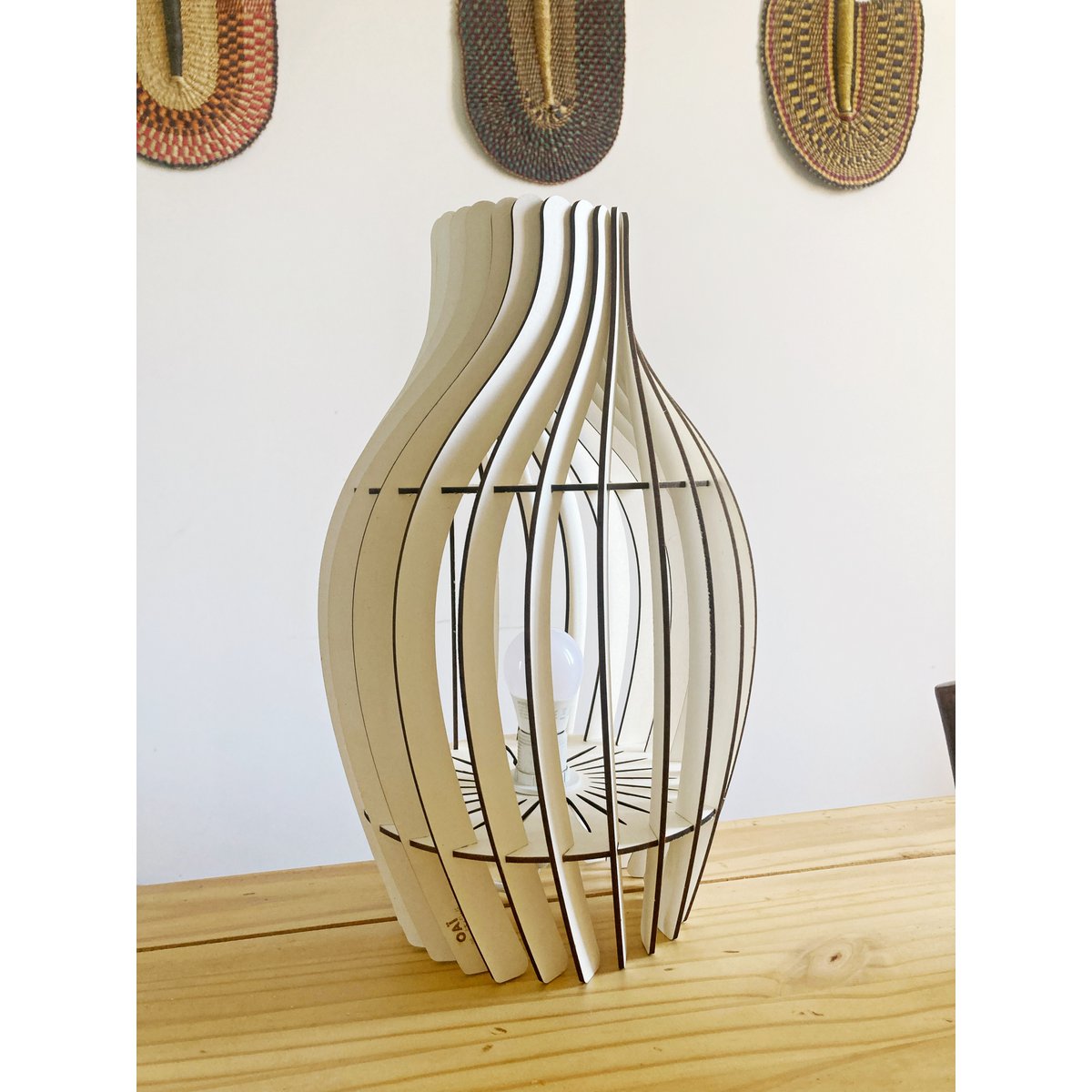 Kanso Lamp: The Elegance of Movement