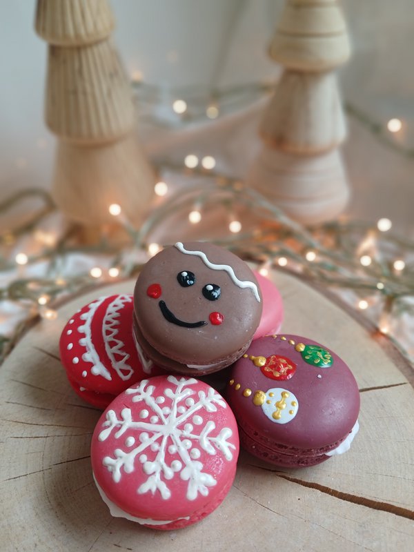Weihnachts-Macarrons-Wachs schmilzt