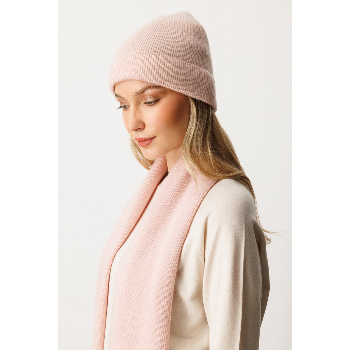 Diana Beanie & Scarf Cashmere Set Pink