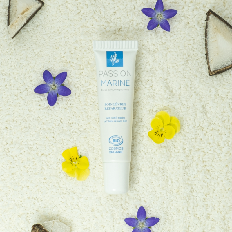 HERSTELLENDE LIPVERZORGING MET MARIENE ACTIEVE INGREDIËNTEN 15ML