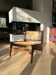 Kangaroo chair - Jeanneret style - massive wood and rattan