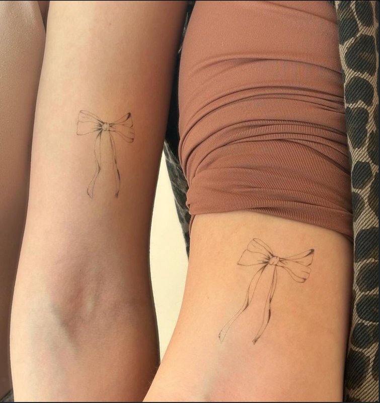 Tatuaje temporal Sioou - El nudo x5