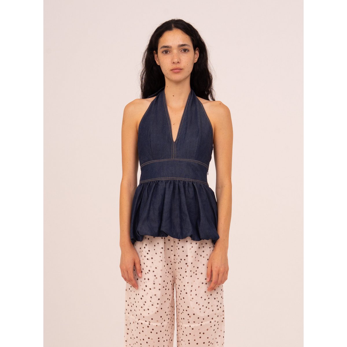 Top allacciato a palloncino in denim fulvo