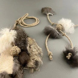 2 konijnenbont kattenspeelgoedset - Monkeyfist & Quadropus