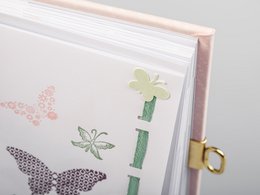 Pink Luxury Wellness Gift Box: Cinnamon