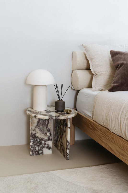 Handmade table lamp Maeve from Portuguese earthenware, natural