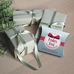 Gelukslichtje / In de geschenkdoos met uitgeknipt strikje 🎀 / Stippen / Fijne Feestdagen
