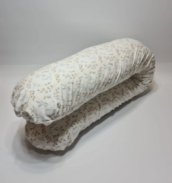 3 in 1 pillow / nursing pillow / side sleeper / positioning pillow