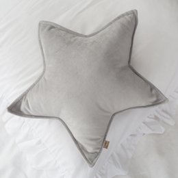 ALMOHADA TERCIOPELO ESTRELLAS (9 colores) Talla M