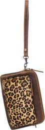 Arrigo Cognac Colored Dames CrossBody Tas/Clutch med Luiopard Direer Print in Learning