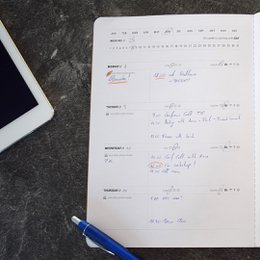 Quaderno di cancelleria per pianificatore settimanale