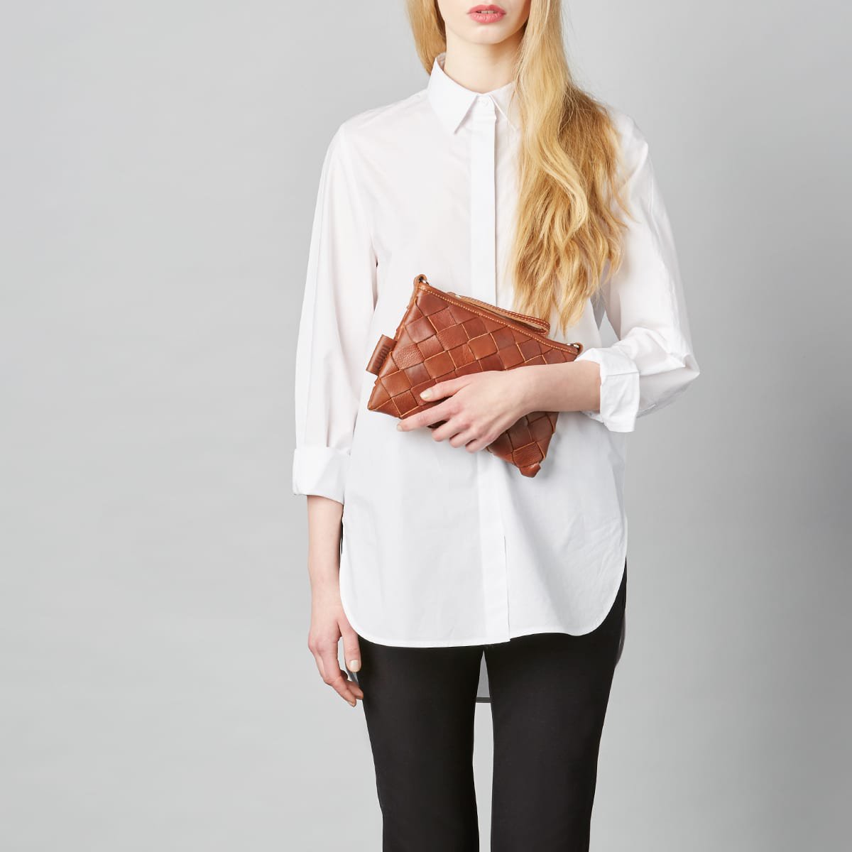Toarie Geweven Clutch Klein Cognac