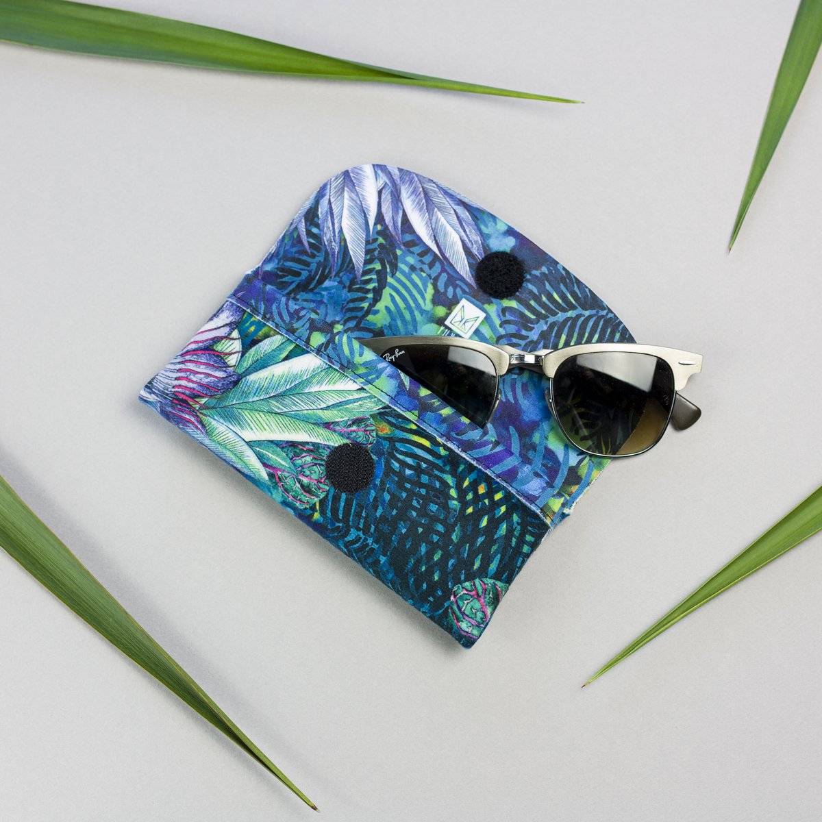 Estuche de gafas híbrido