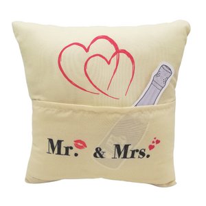 PU kussen 25 x 25 cm met tas, Mr. & Mrs.