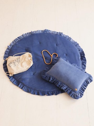 Weiche Samtmatte mit Rüsche „Sapphire“