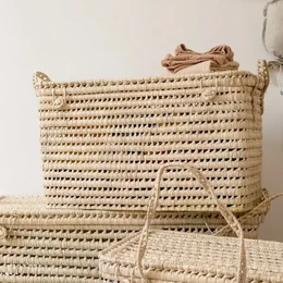 🌴 Palm Leaf Chest: Natural Elegance Morocco