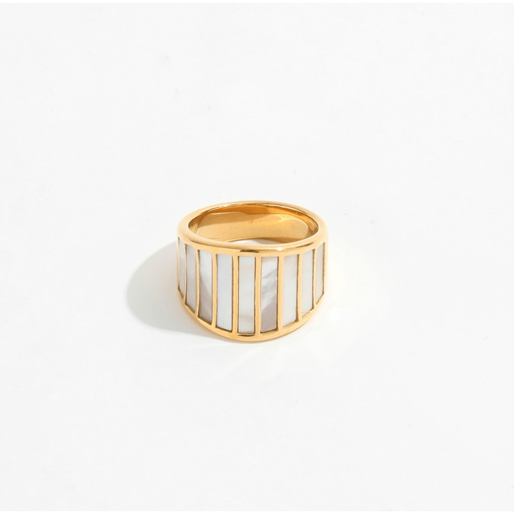 Stella - Statement-Ring aus Perlmutt