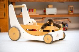 Kinderfeets 2-in-1 wooden storage cart & walker - White