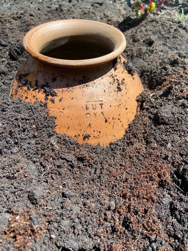 Selvvandende potte til haver - Lutoya 5L
