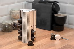 Portacápsulas de café artesanal Krea-Wood para cápsulas compatibles con Nespresso, en color blanco vintage