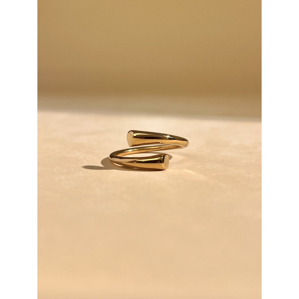 Bague Ajustable fine et minimaliste en Acier inoxydable