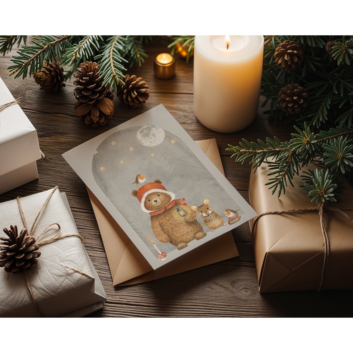 Orsetto da cartolina con topo