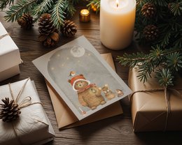 Orsetto da cartolina con topo