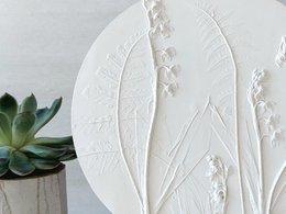 Wall object, wall decor, round picture, relief picture, white, plaster, 22cm
