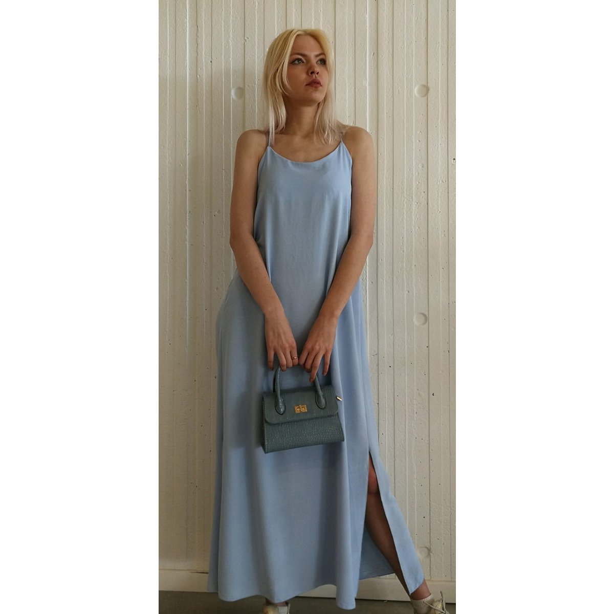 Long flowy dress in plain fabric or print