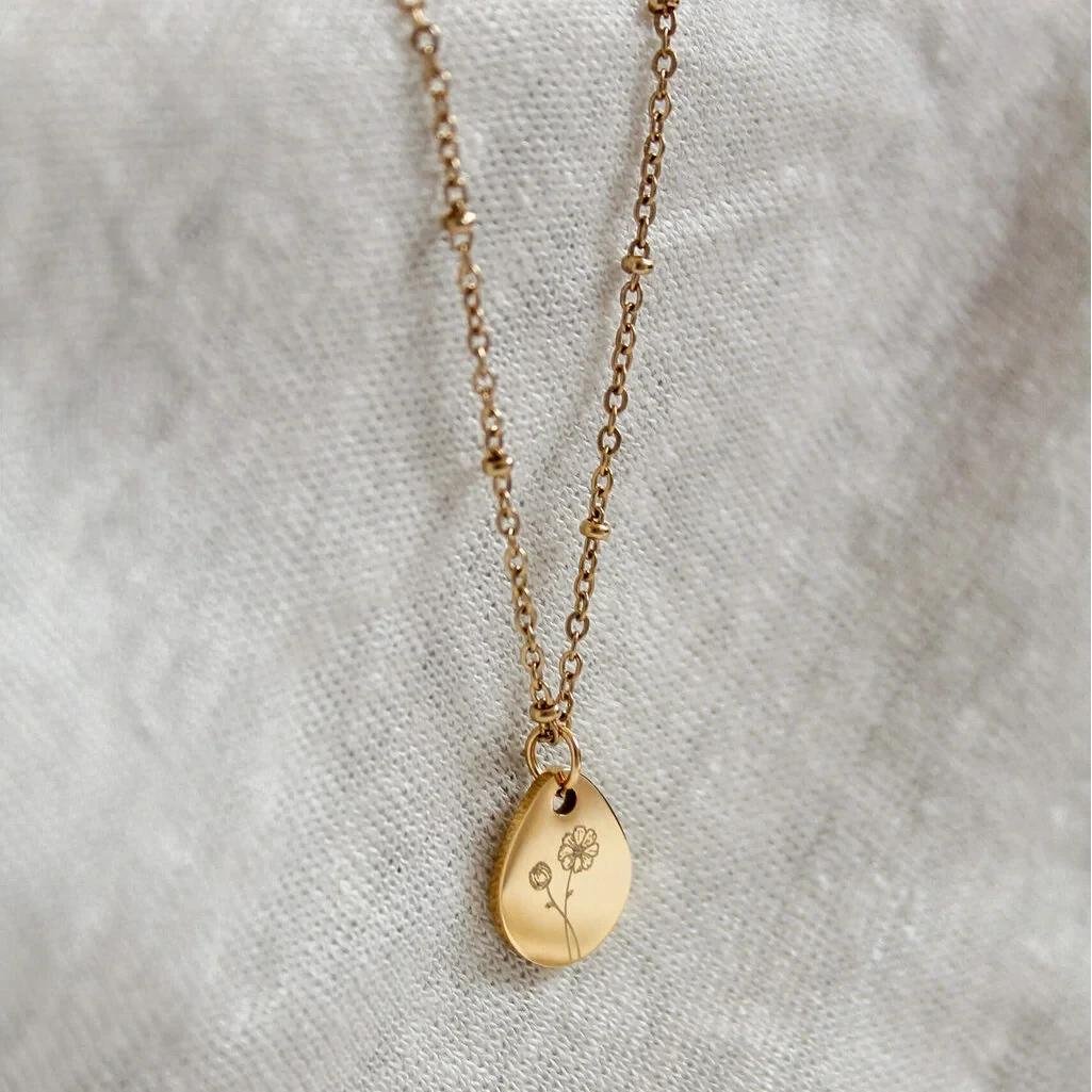 Birth Flower Necklace - Gold (can be ordered per month)