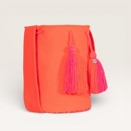  Vibrant tangerine-colored crossbody bag with intricate embroidered pattern and tasseled accents, perfect for adding a pop of color to any outfit.