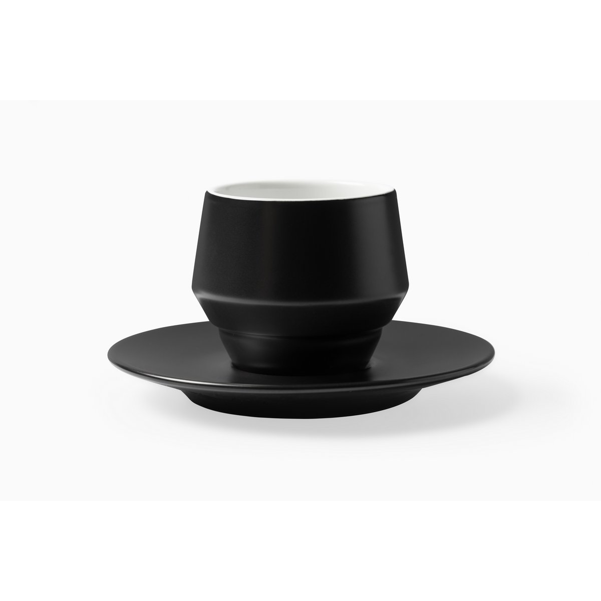TAZA Y PLATO NEGRO MATE 205 CC DOBLE PARED MANIKO