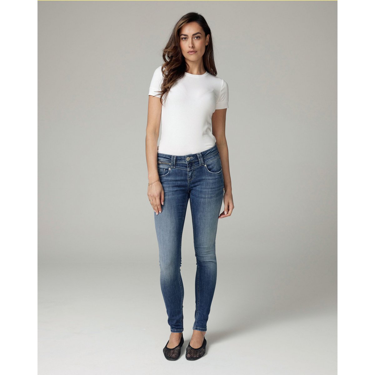 Jeans skinny a vita media blu medio effetto vintage | La Manuela